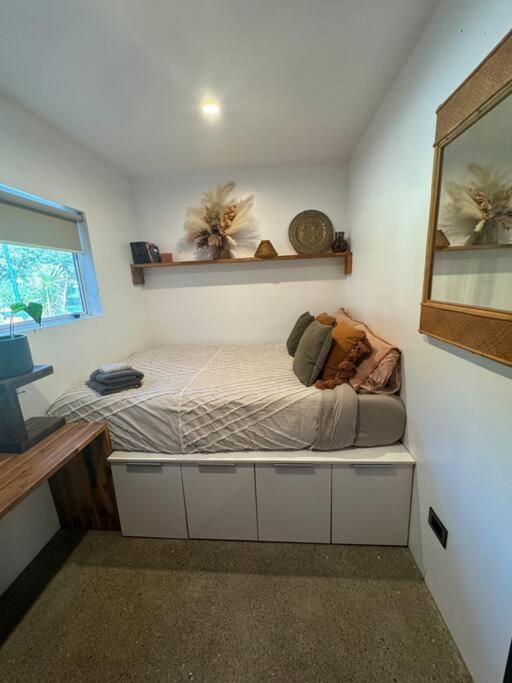 Electric Waihi Beach House - Family & Dog Friendly, Close To Beach, Pool Table, Outdoor Fire Room, Skate Ramp Bowentown Eksteriør bilde